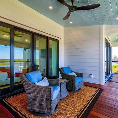 New Waterfront Home With Deep Water Dock Isle of Palms Bagian luar foto