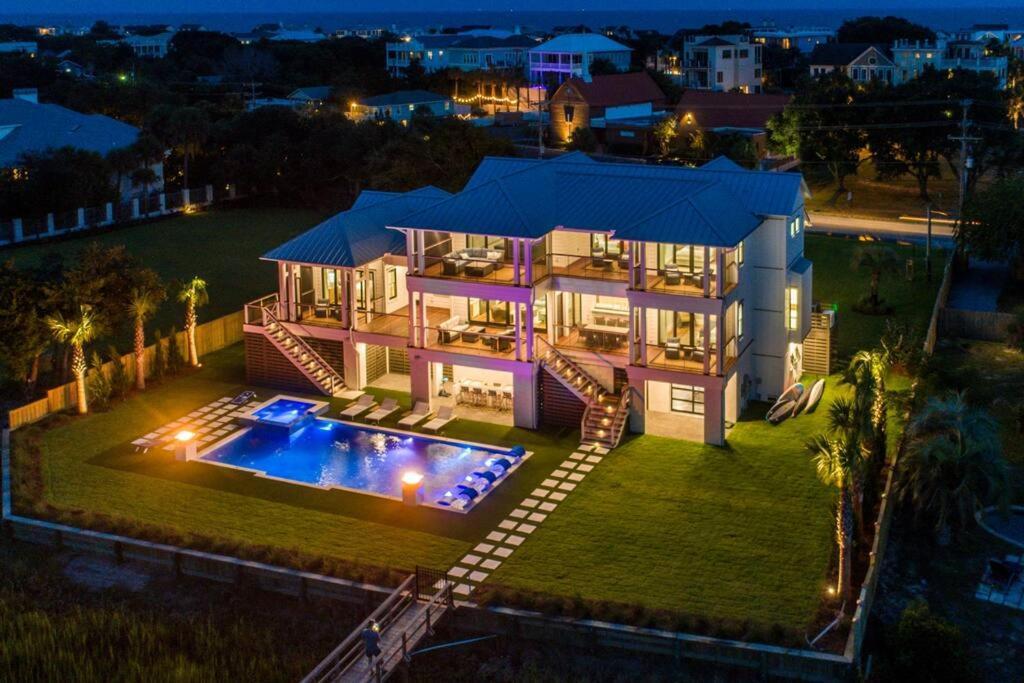New Waterfront Home With Deep Water Dock Isle of Palms Bagian luar foto