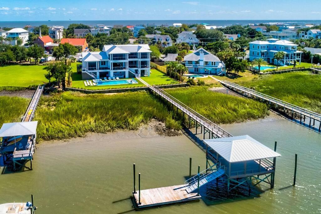 New Waterfront Home With Deep Water Dock Isle of Palms Bagian luar foto