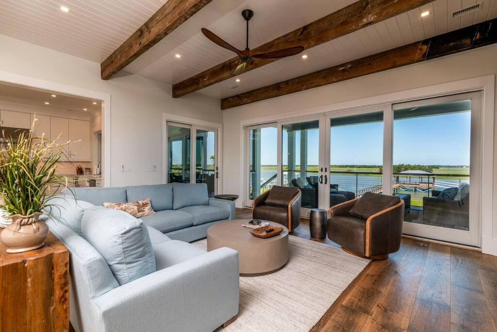 New Waterfront Home With Deep Water Dock Isle of Palms Bagian luar foto