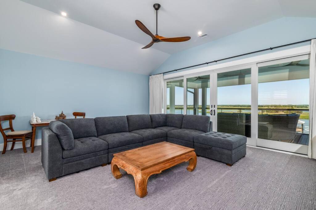 New Waterfront Home With Deep Water Dock Isle of Palms Bagian luar foto